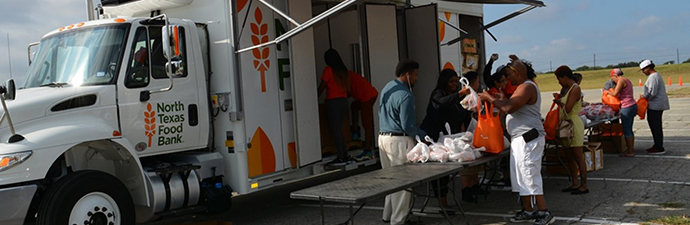North Texas Food bank mobile pantry at one of the colleges of DCCCD