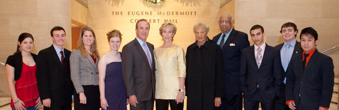 Photo of John and Lyn Muse, 2011 Muse Scholars and Dr. and Mrs. Lassiter